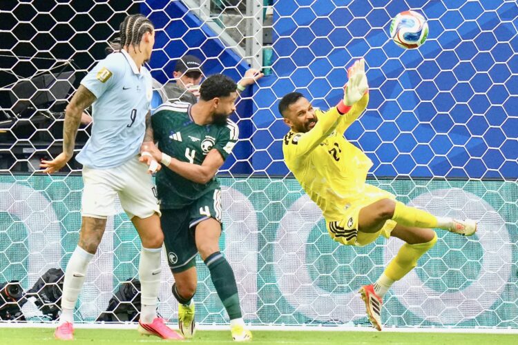 Iran told to leave U.S. immediately after 2-2 draw